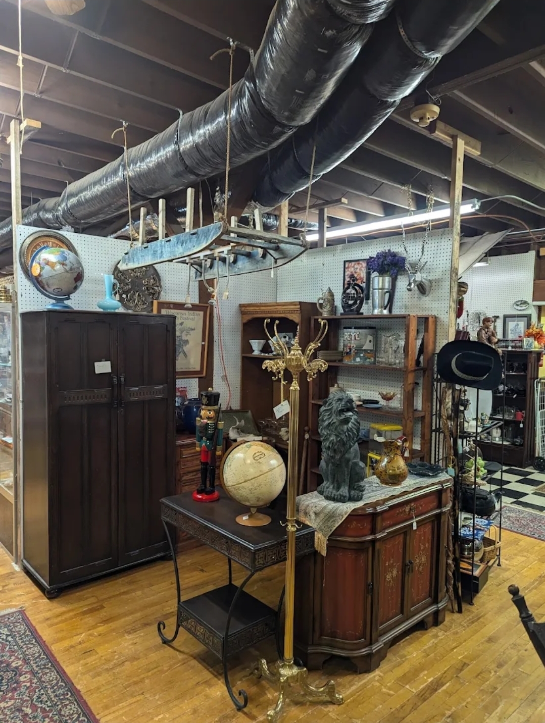 Antique displays and vintage items